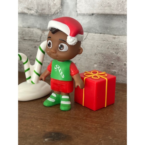 CocoMelon Christmas Figures Playset from Christmas Advent Calendar Set-Partial - Picture 2 of 5